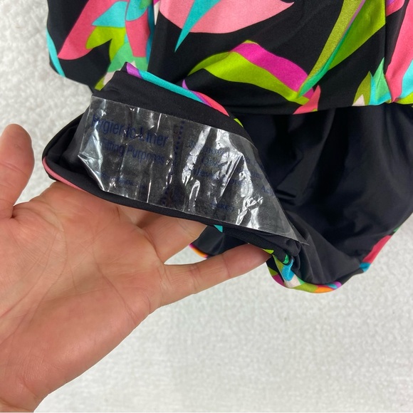 Trina Turk BIRDS OF PARADISE CUT MAILLOT. NWOT. Size 6 - Picture 9 of 15
